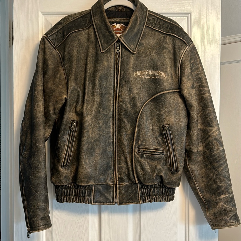 Harley Davidson authentic distressed genuine leather jacket Men’s medium